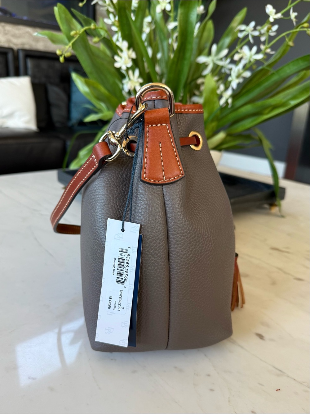 Dooney & Bourke Pebble Grain Aimee Crossbody Leather - Picture 14 of 16
